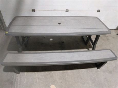 TK Auctions - Lifetime 182.9 cm (6 ft.) Folding Picnic Table