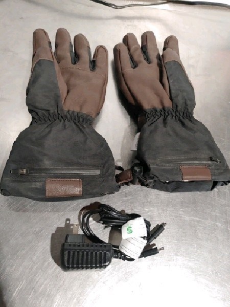 TK Auctions - Karbon Heated Ski Gloves - Medium
