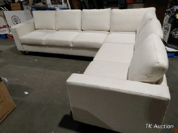 Thomasville Dillard Fabric Convertible Sleeper Sectional