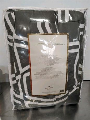 TK Auctions - Kate Spade bedding