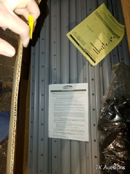 TK Auctions - Navigloo Winter Shelter System for Boats 4.26 m to 5.79 m ...