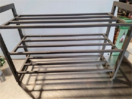TK Auctions - Shoe Rack